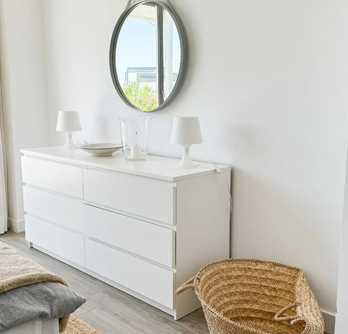 Exclusive Penthouse In Cabopino With Stunning Sea Views - By Reyna Novillo Apartamento Marbella 0*,  Espanha